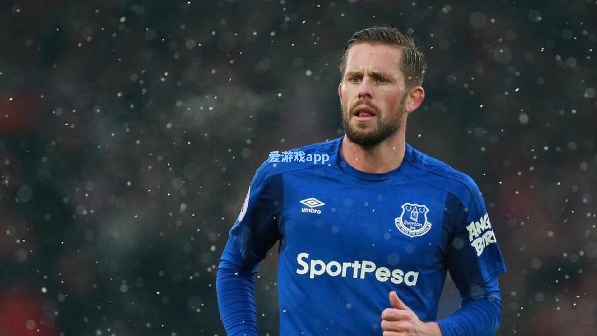 古德温梅开二度，带领球队逆转夺冠！