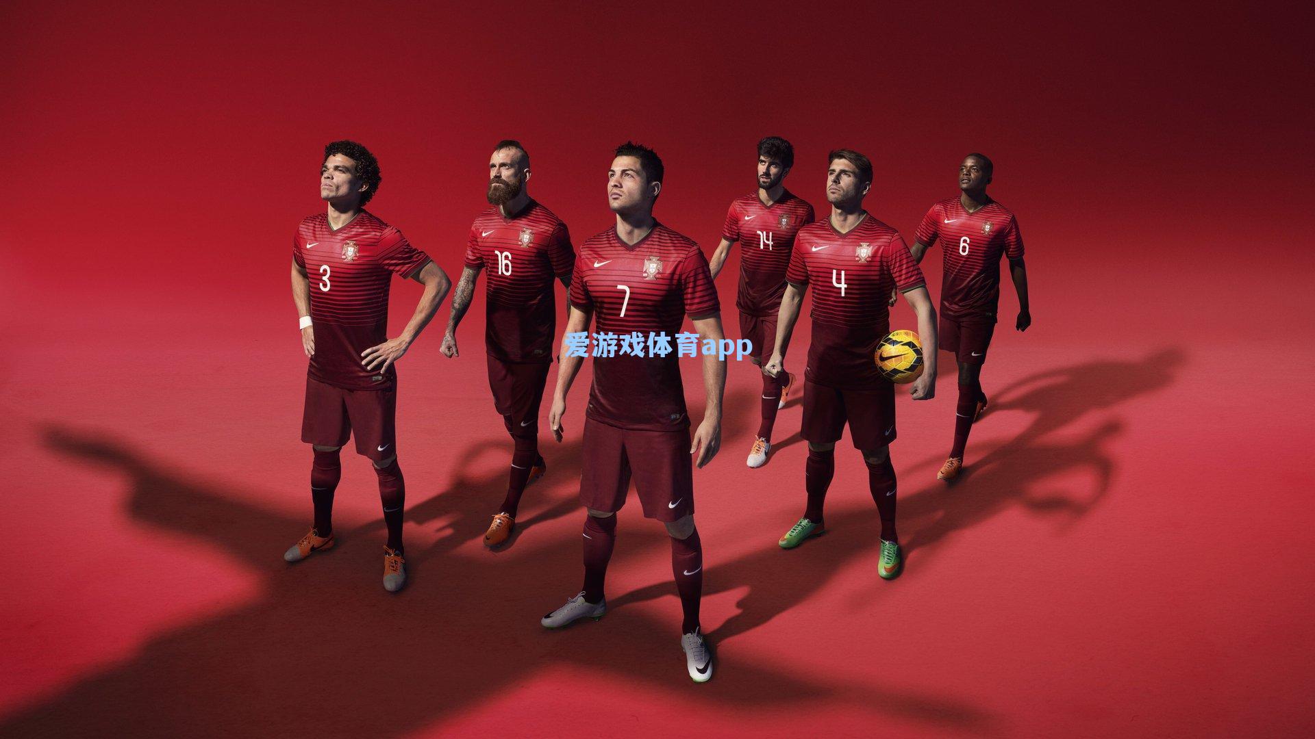 切尔西主场力克纽卡，杰克逊帕尔默破门助蓝军紧追前四