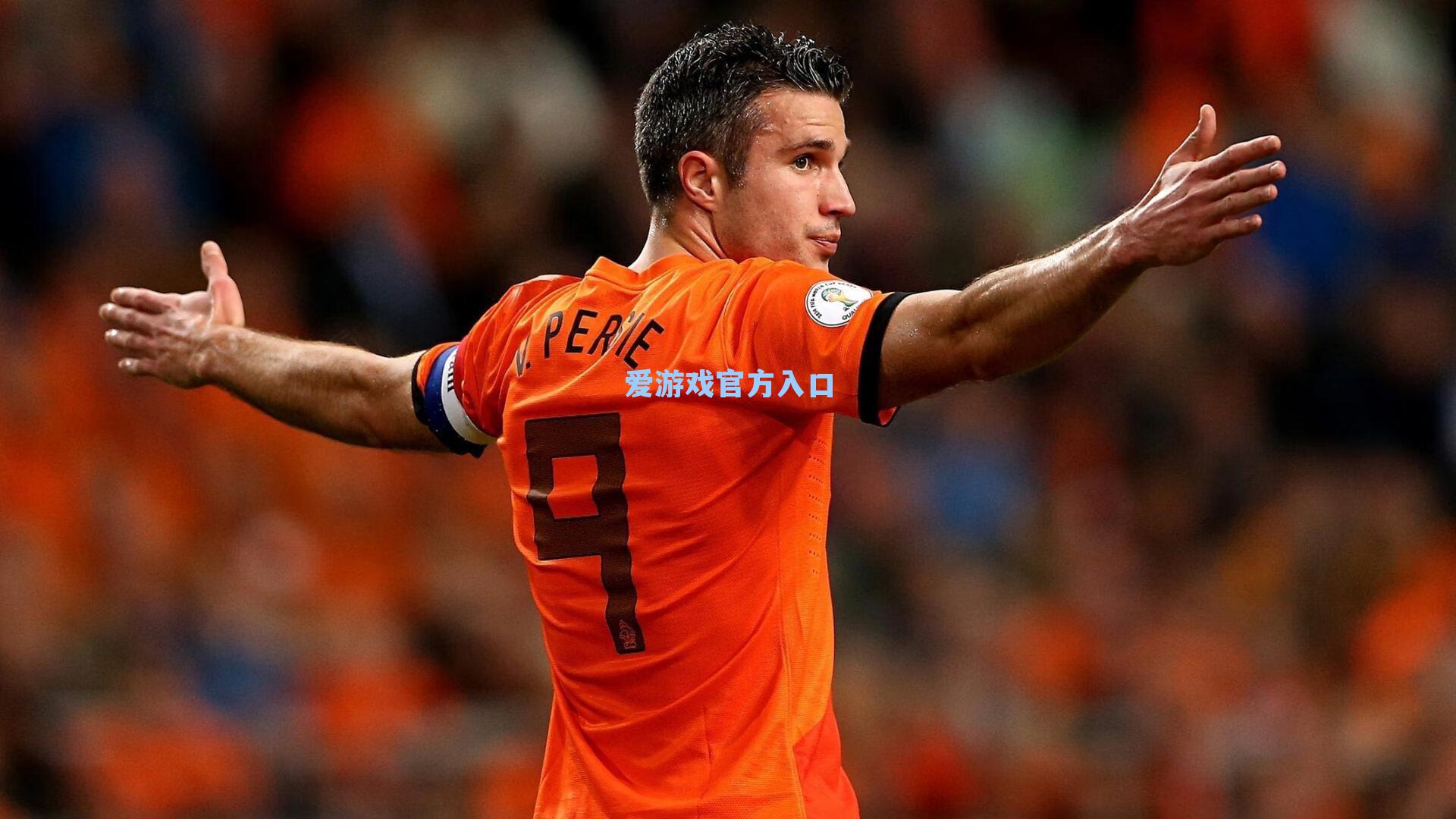 情到深处共沾襟—追忆梅西时代，斯卡洛尼与记者发布会动情落泪