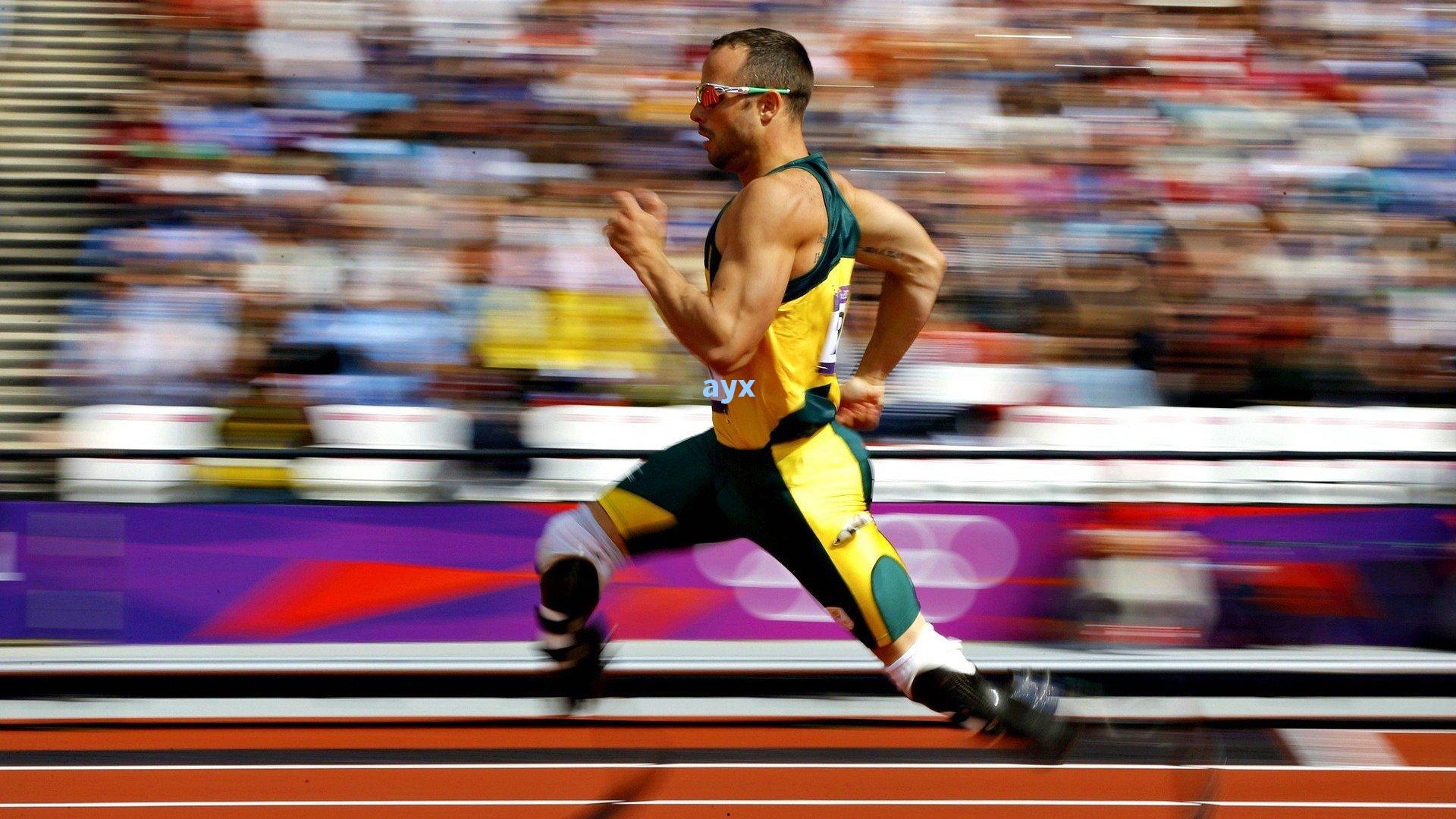 C罗坦言对脱发感到担忧，失去头发意味着失去一部分自我